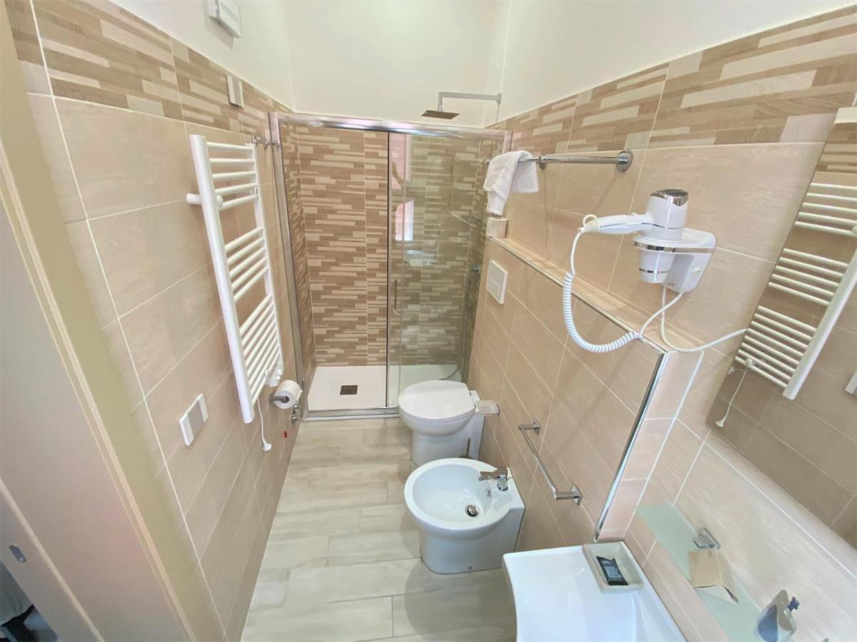 B&B De Nava Suite Ρέτζιο ντι Καλάμπρια Εξωτερικό φωτογραφία