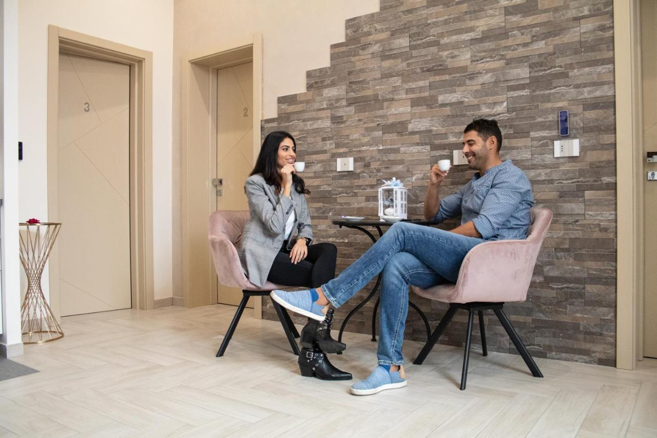 B&B De Nava Suite Ρέτζιο ντι Καλάμπρια Εξωτερικό φωτογραφία